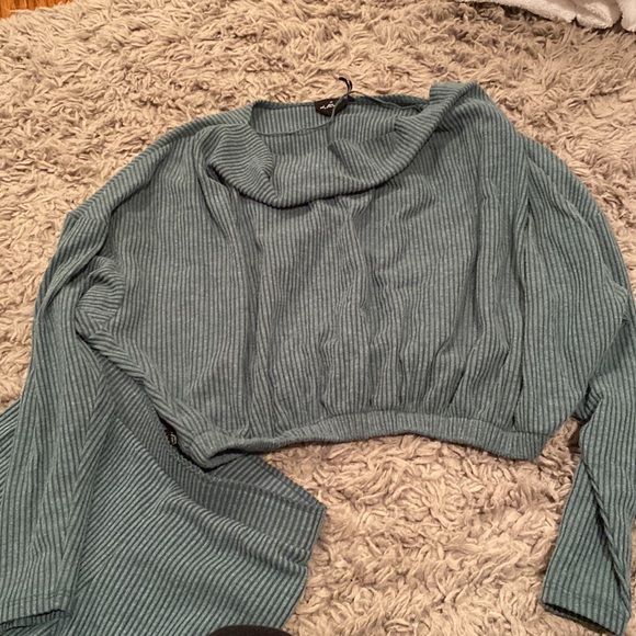 Urban outfitters matching set ! - Picture 4 of 7